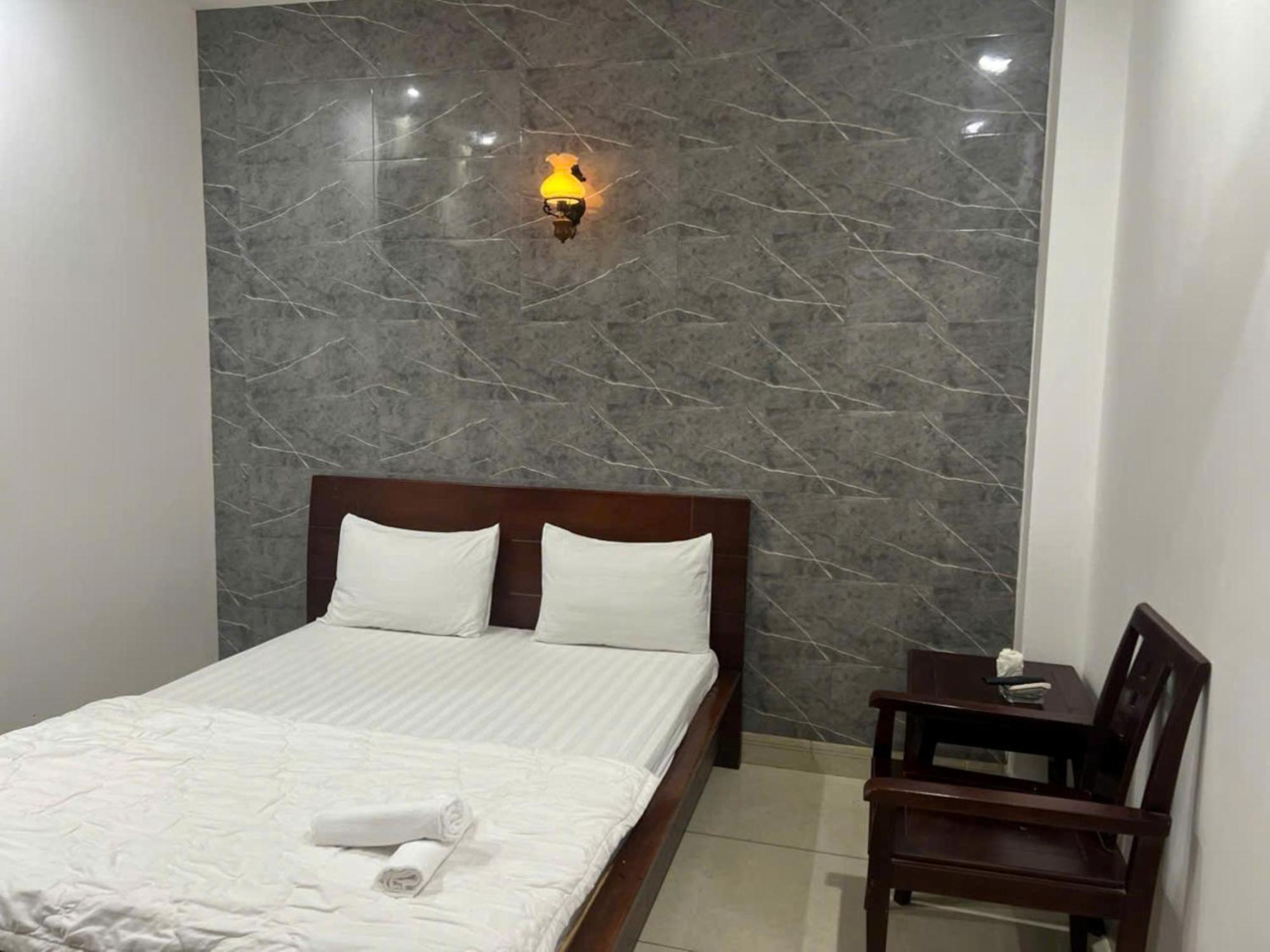 Khách sạn Quang Huy